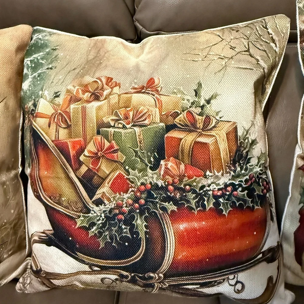 Vintage Looking 18x18 Christmas Throw Pillow Covers Set of 4